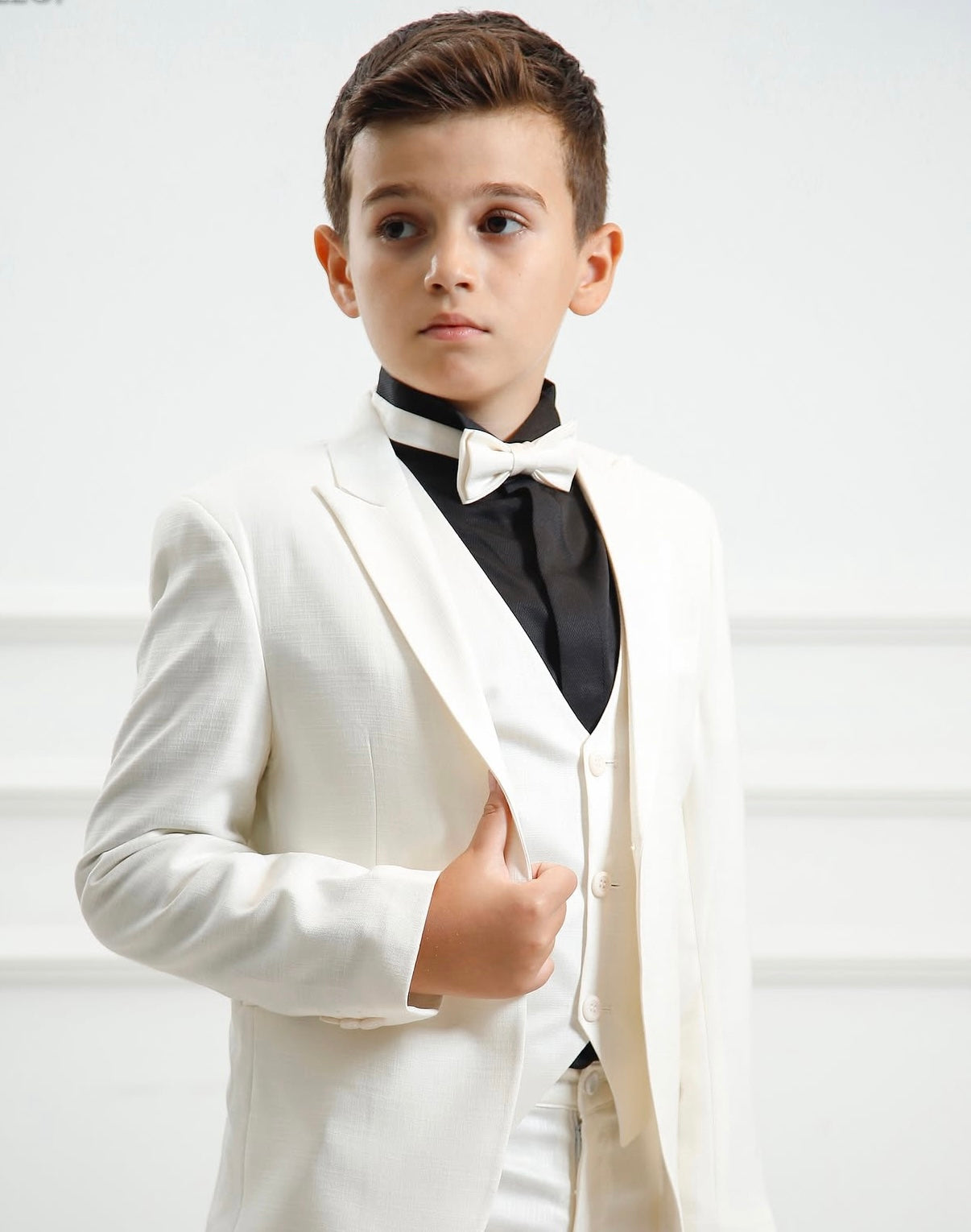 Boys Ivory Wedding Suits White Ivory Solid Colored Slim Fit Boys 5 Piece Special Occasion