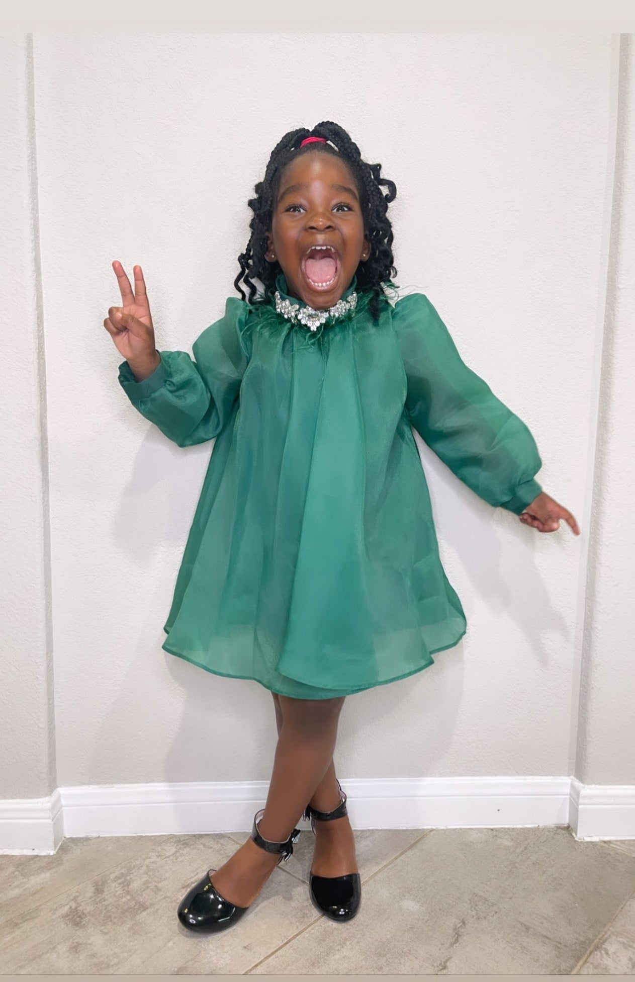 Green Long Sleeve Crystal Pendant Girl  Dress